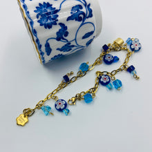 Görseli Galeri görüntüleyiciye yükleyin, Millefiori Blue-Red Lock Charm Bracelet
