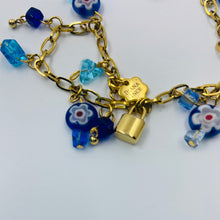 Görseli Galeri görüntüleyiciye yükleyin, Millefiori Blue-Red Lock Charm Bracelet