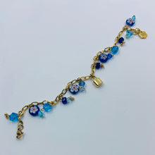 Görseli Galeri görüntüleyiciye yükleyin, Millefiori Blue-Red Lock Charm Bracelet