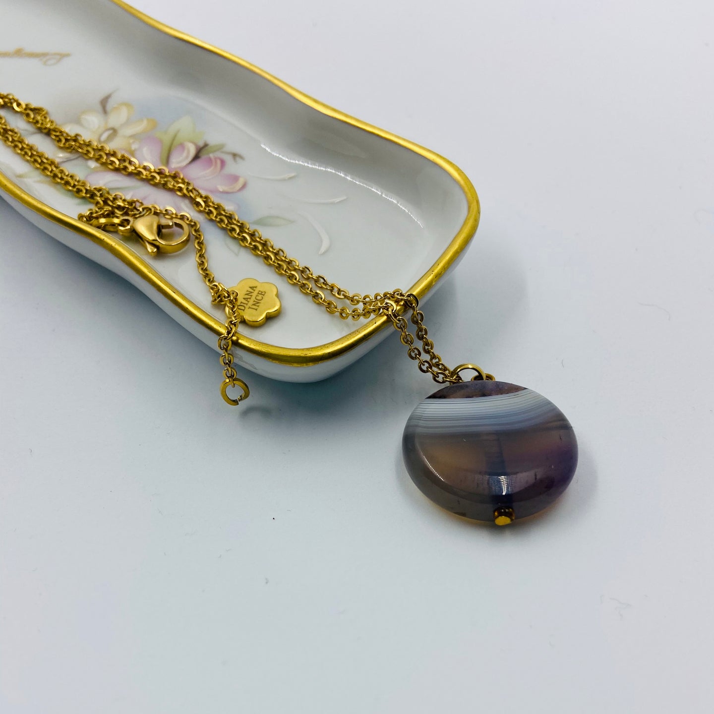 Jupiter Colour Agate Pendant Necklace