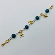 Load image into Gallery viewer, Three Starfish Charm Murano Beads Bracelet
