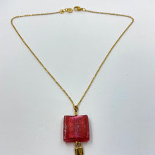 Load image into Gallery viewer, Fuschia Pink Murano Pendant Necklace
