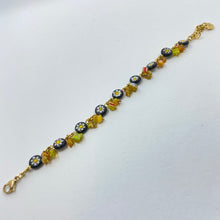 Load image into Gallery viewer, Millefiori Black Daisy Bracelet
