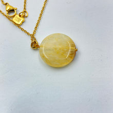 Load image into Gallery viewer, Yellowish Brown Color Agate Pendant Necklace
