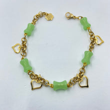 Load image into Gallery viewer, Green Glass Beads - Heart Bracelet
