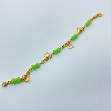 Load image into Gallery viewer, Green Glass Beads - Heart Bracelet
