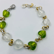 Load image into Gallery viewer, Green and White Heart  Murano  Bracelet
