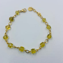 Load image into Gallery viewer, Nugget Yellowish Czech Glass Bead Bracelet
