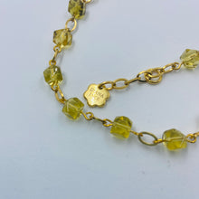 Load image into Gallery viewer, Nugget Yellowish Czech Glass Bead Bracelet
