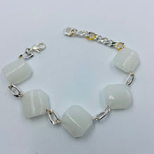 Load image into Gallery viewer, White Diagonal Glass Bead Bracelet
