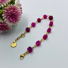 Load image into Gallery viewer, Magenta Color Agate stone bracelets
