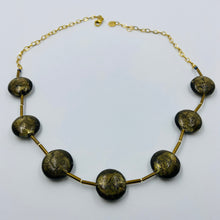 Load image into Gallery viewer, Dark Green Murano Beads Necklace
